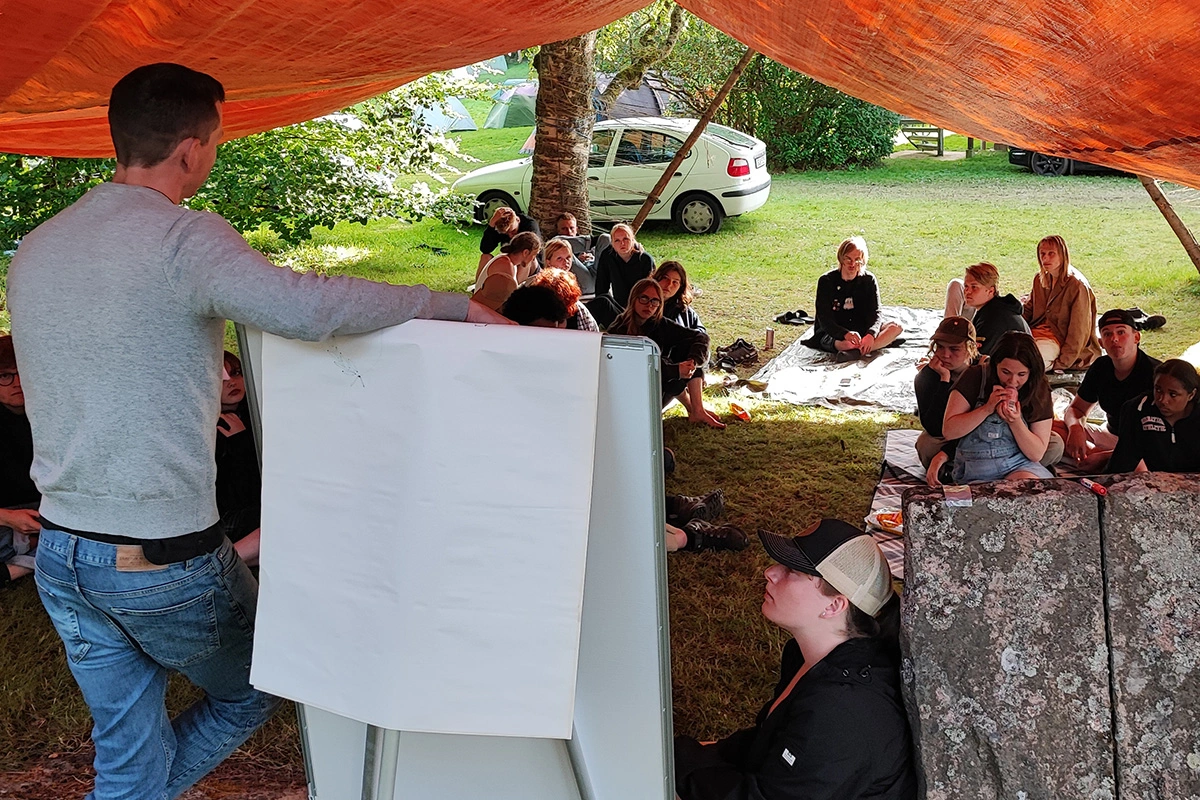 F&ouml;rel&auml;sning p&aring; sommarl&auml;gret.