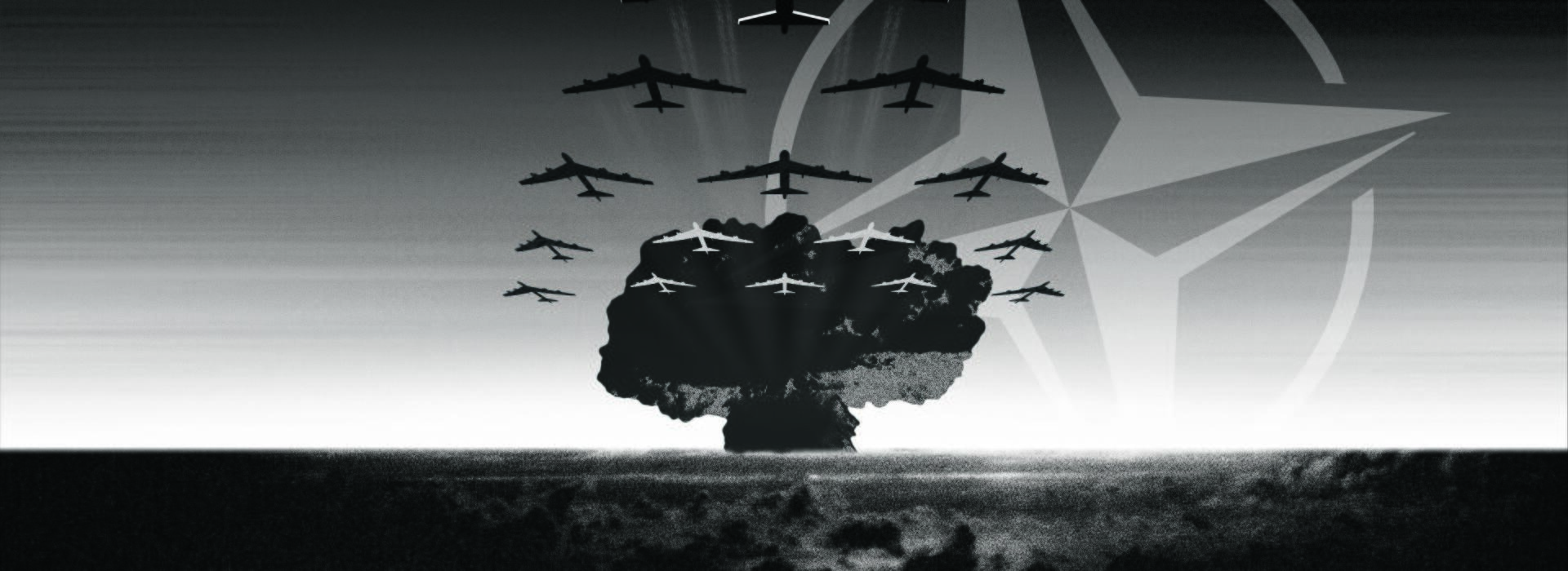 Bombflygplan flyger &ouml;ver en m&ouml;rkhimmel med ett svampmoln som reser sig i bakgrunden